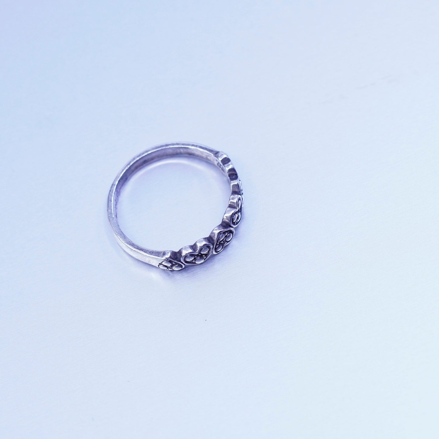 Size 6.5, vintage southwestern Sterling 925 silver handmade ring, heart band