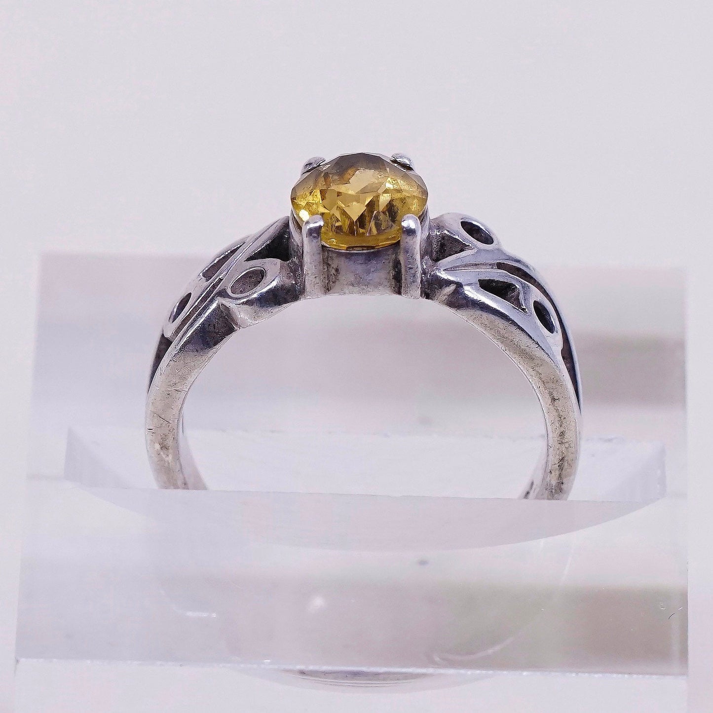 Size 6, vintage Sterling silver handmade ring, filigree 925 w/ citrine