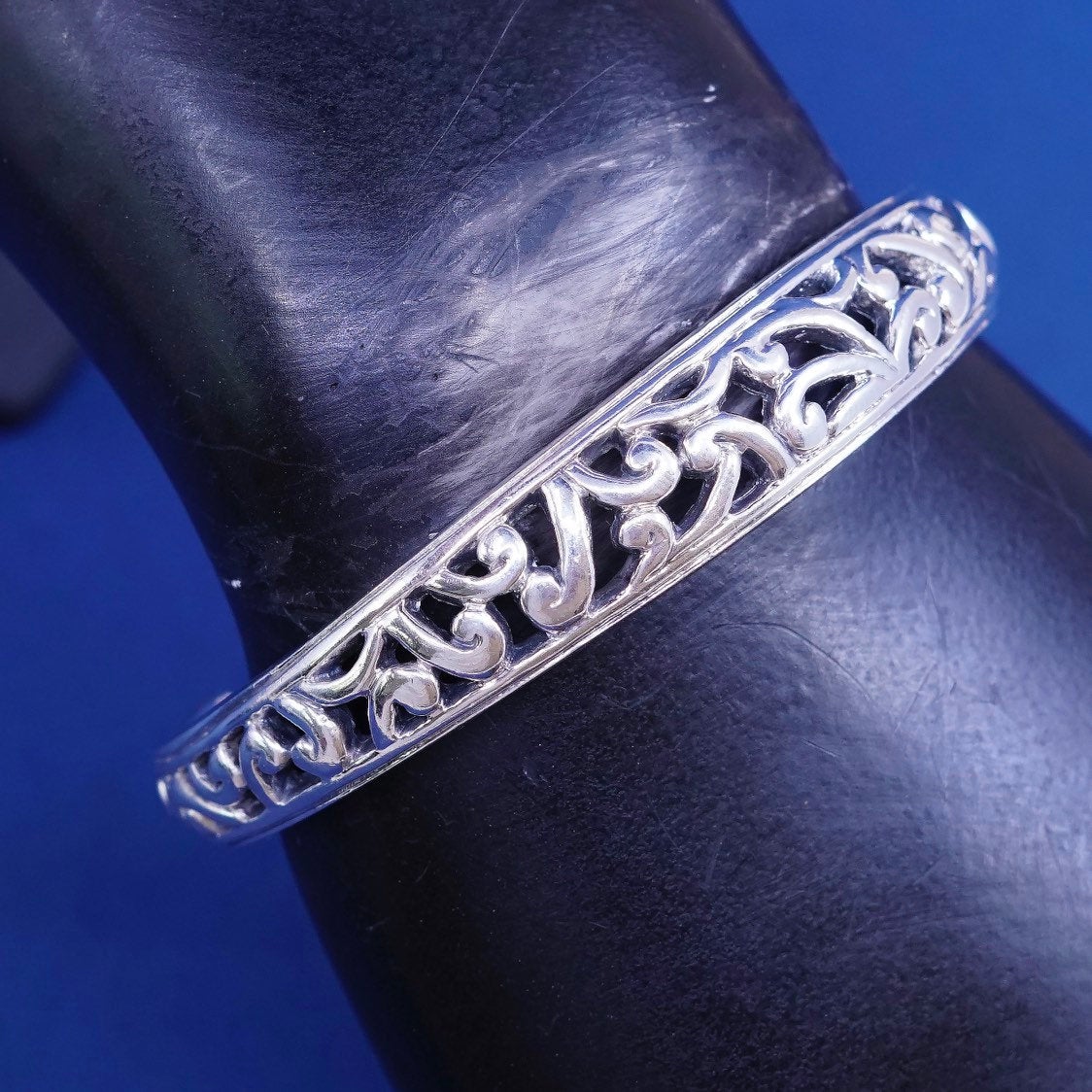 6.75", vtg sterling silver handmade bracelet, 925 cuff w/ filigree swirl