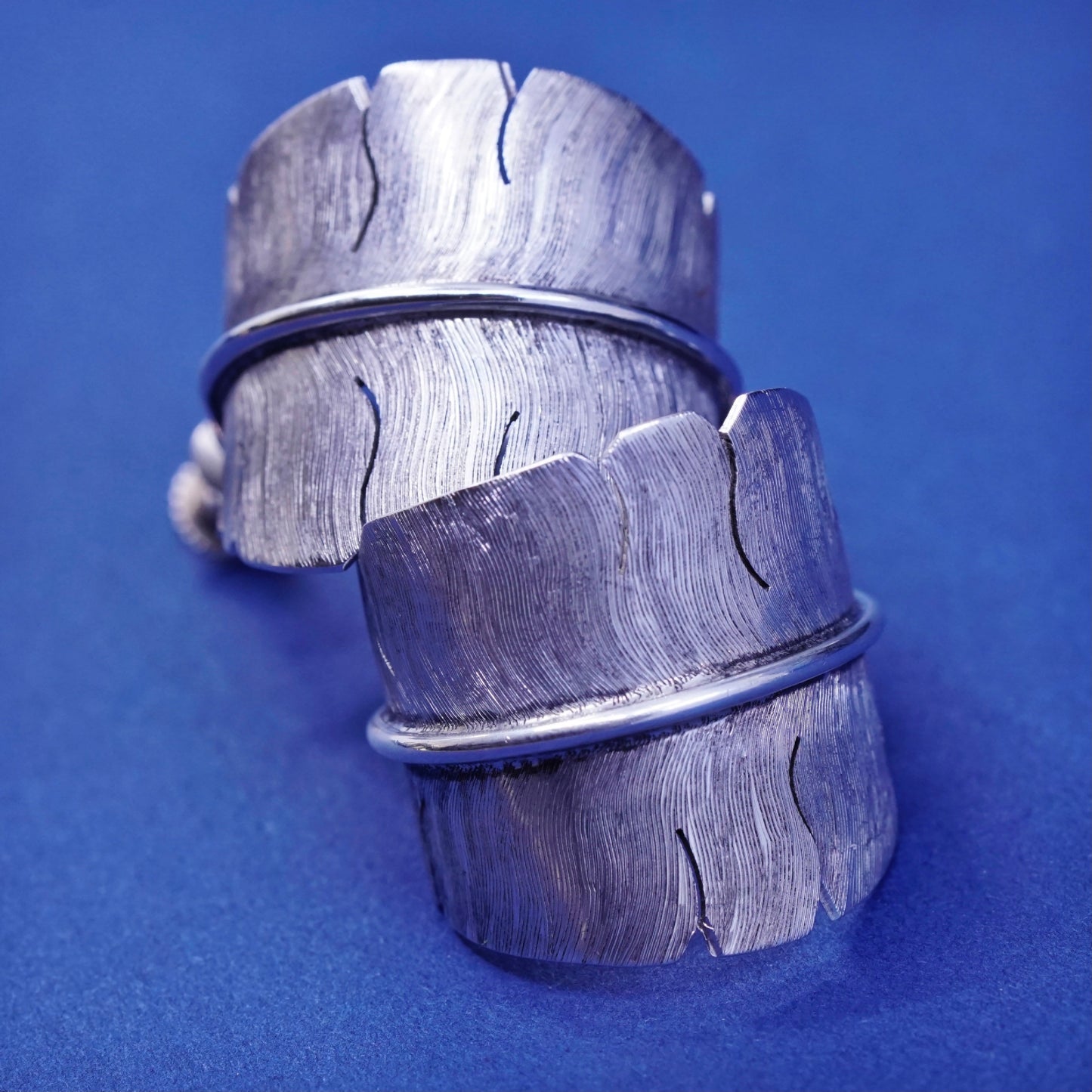 Native navajo Michael Kirk Sterling silver earrings, 925 screw back feather