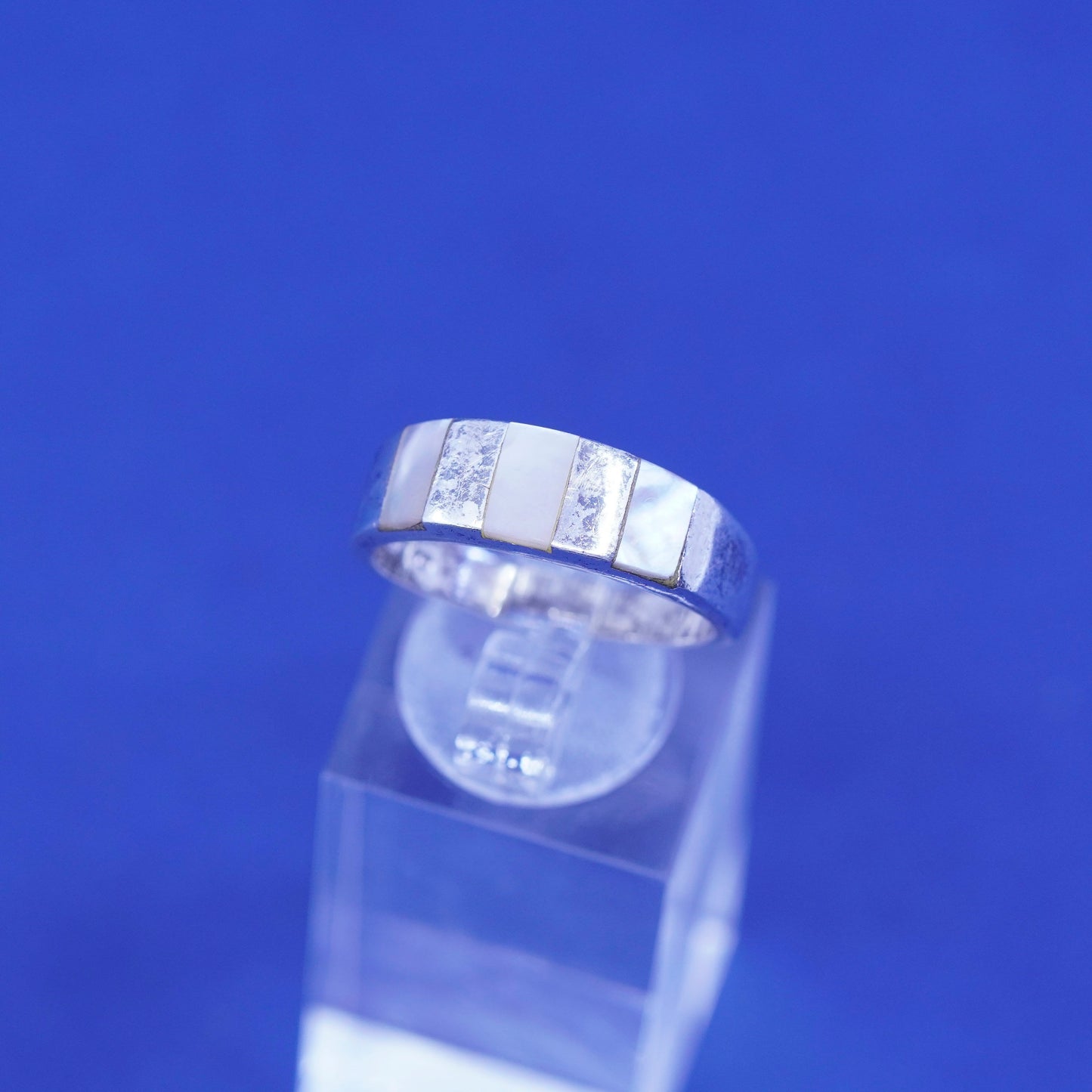Size 8.25, Native American navajo Sterling 925 silver handmade ring mop