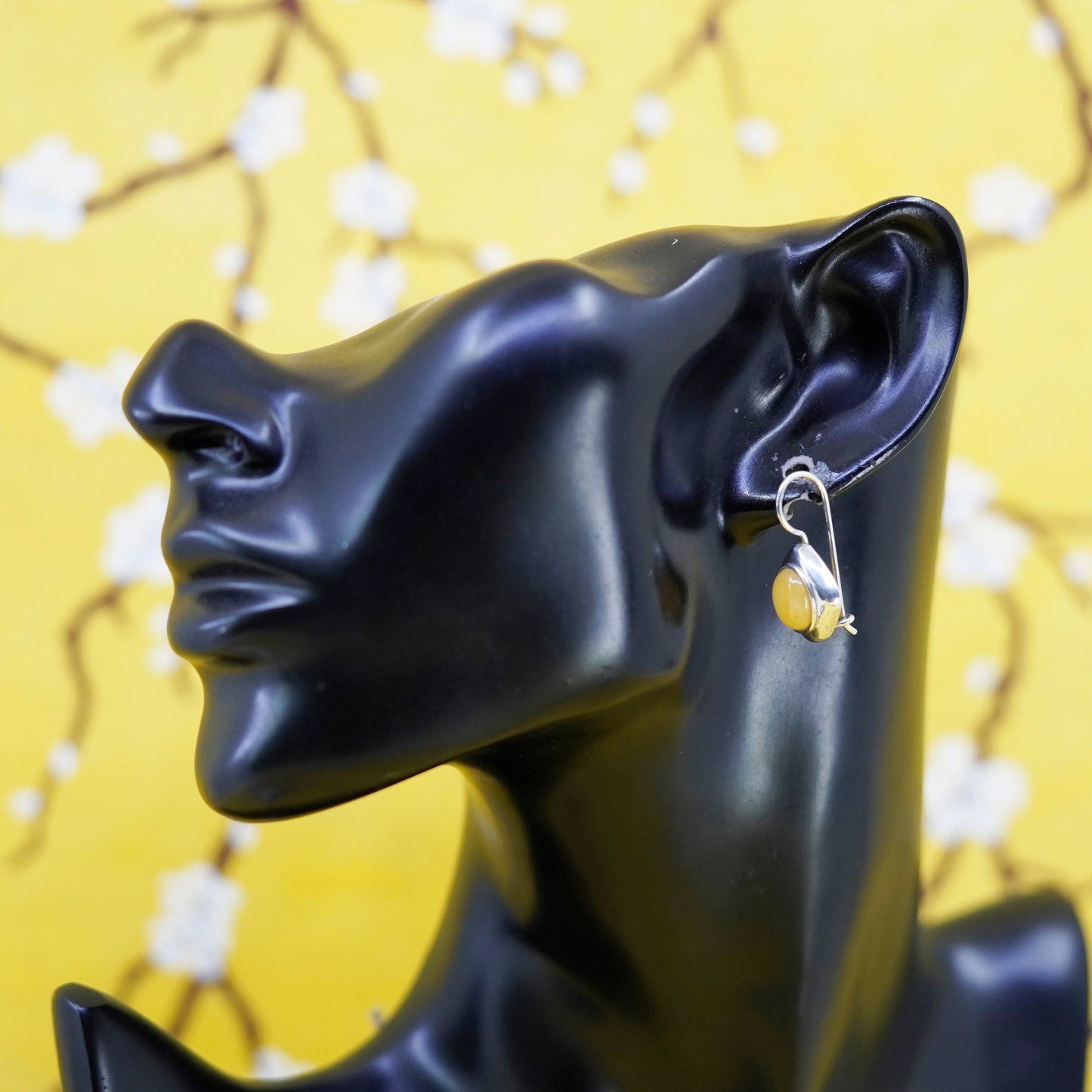 Vintage sterling 925 silver handmade earrings with oval citrine