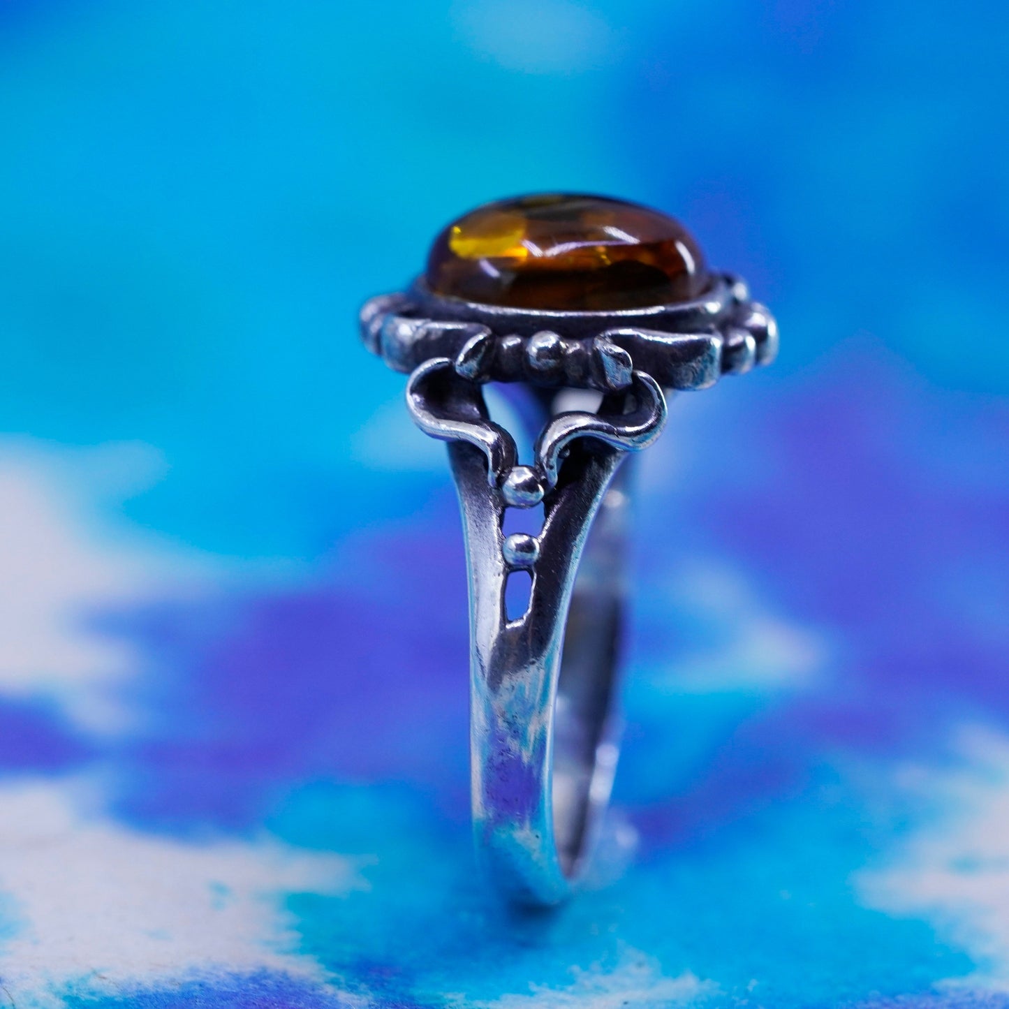 Size 7.75, vintage sterling 925 silver handmade ring with oval Amber and beads