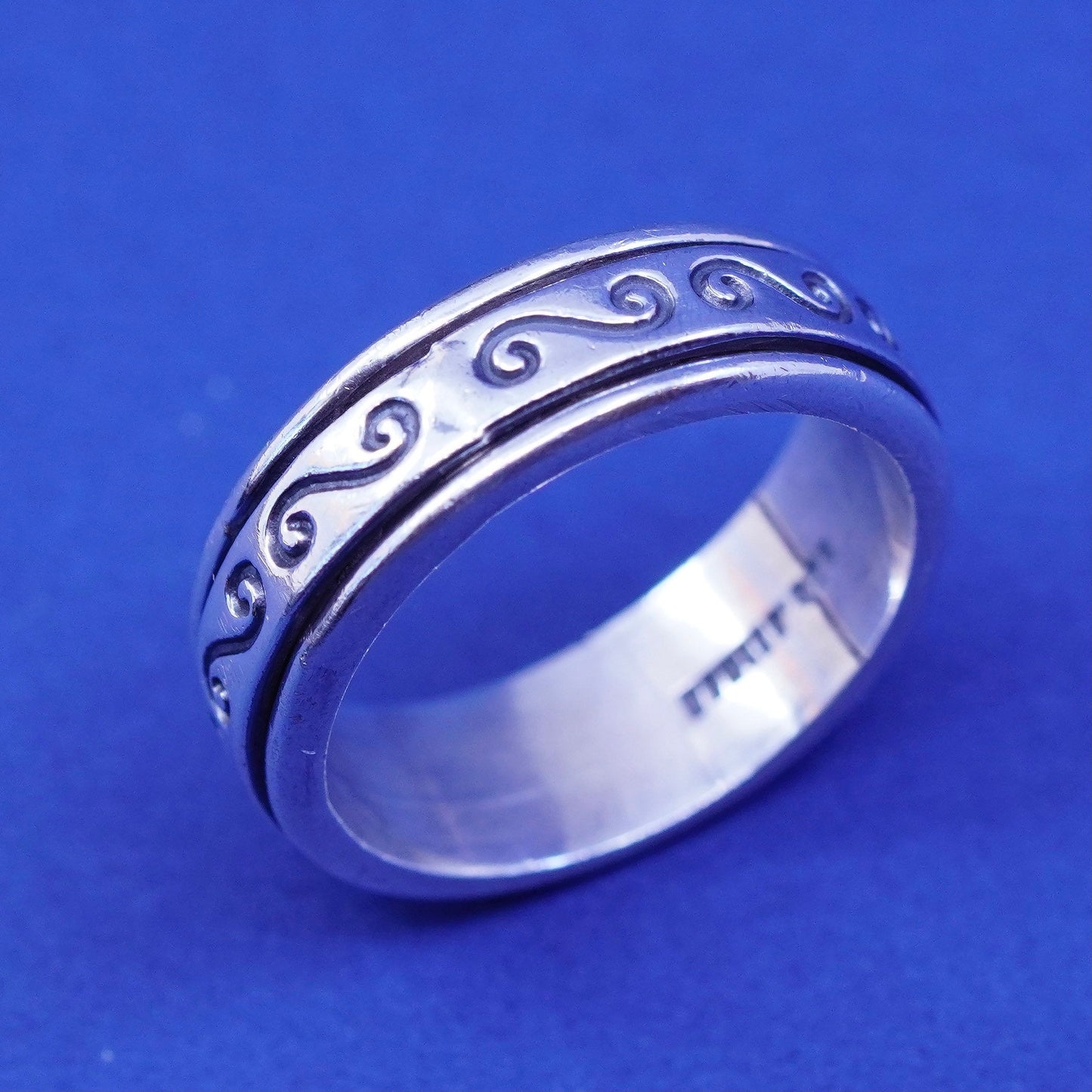 Size 11, vintage sterling silver swirly textured band, 925 ring