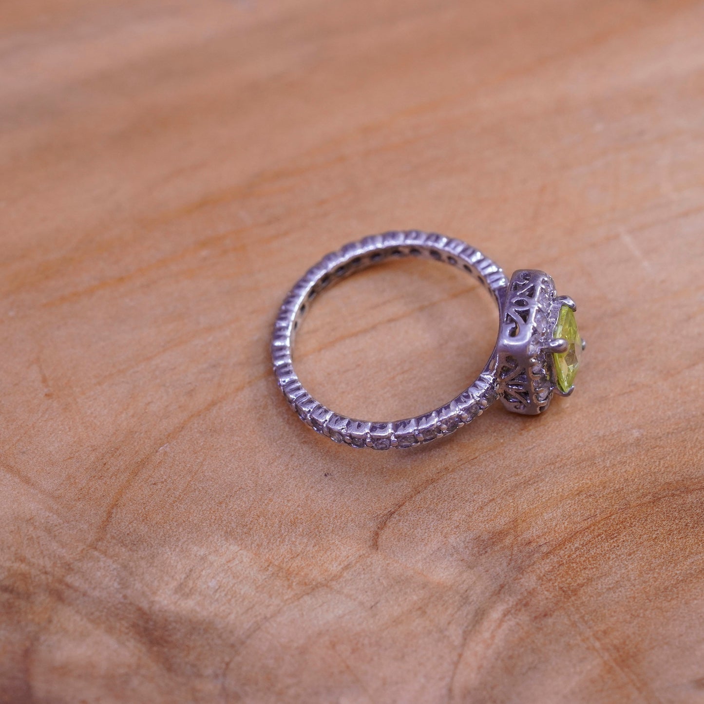 Size 7.5, vintage Sterling 925 silver handmade ring with peridot and cz