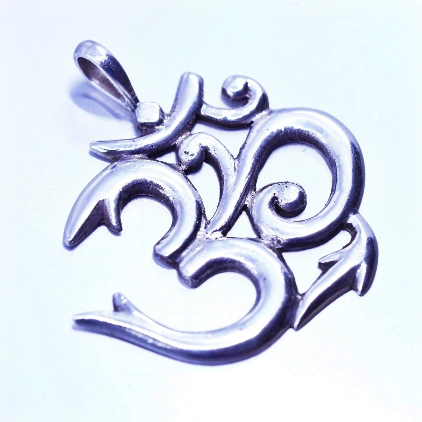 vtg Nepal sterling silver handmade pendant, 925 om aum, spiritual prayer symbol