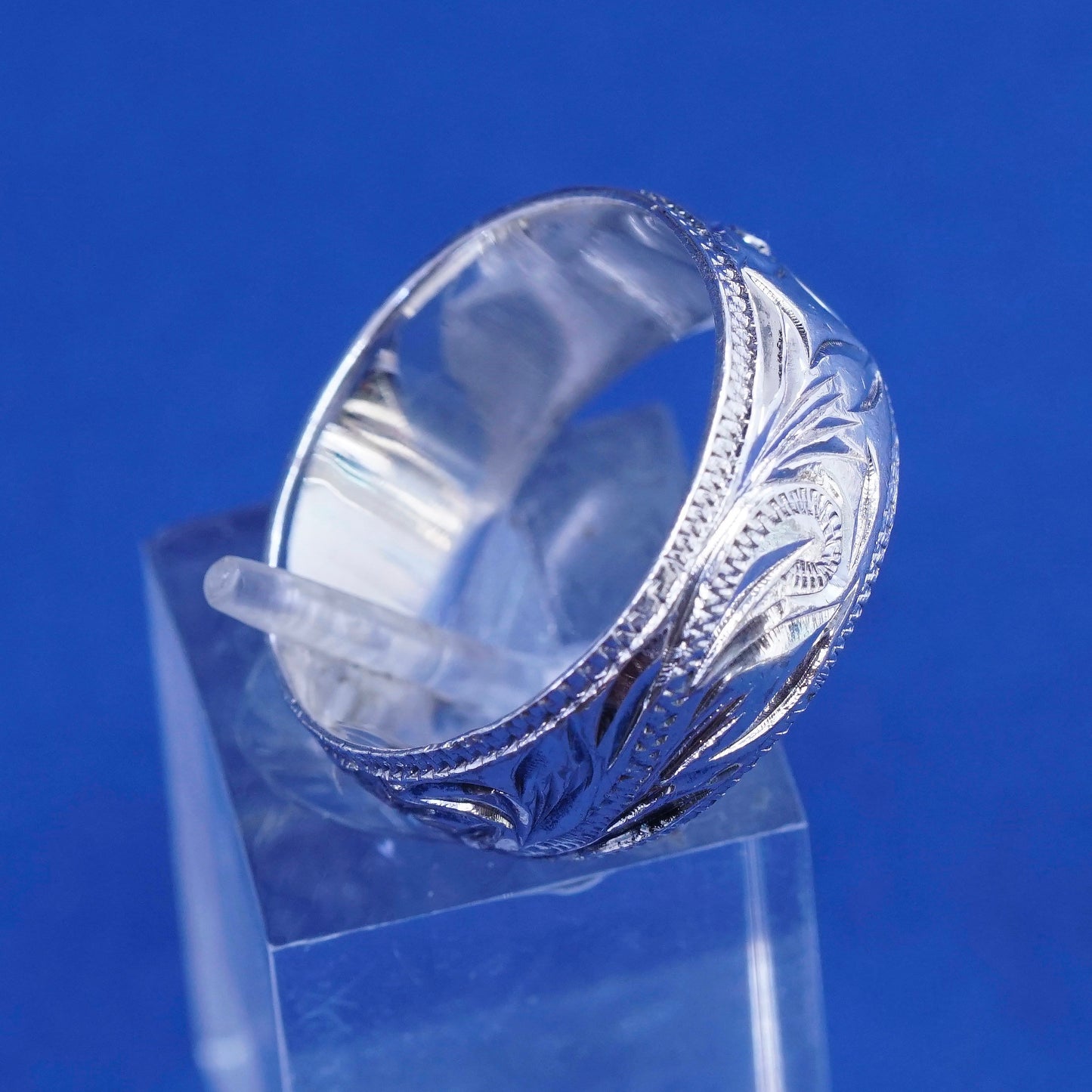 Size 9, vtg PCU Sterling silver handmade ring, 925 flower embossed band
