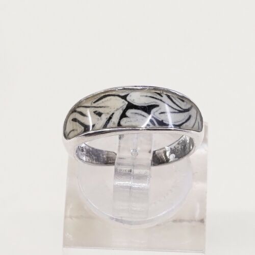 Size 4, Vtg Sterling Silver Handmade Ring w/ Enamel Flower, Stamped 925