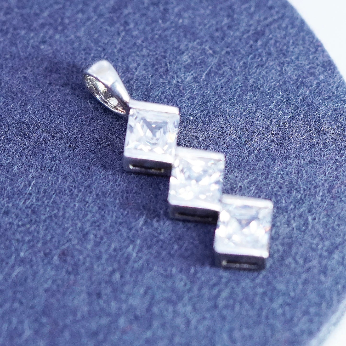 Vintage sterling 925 silver pendant with square Cz