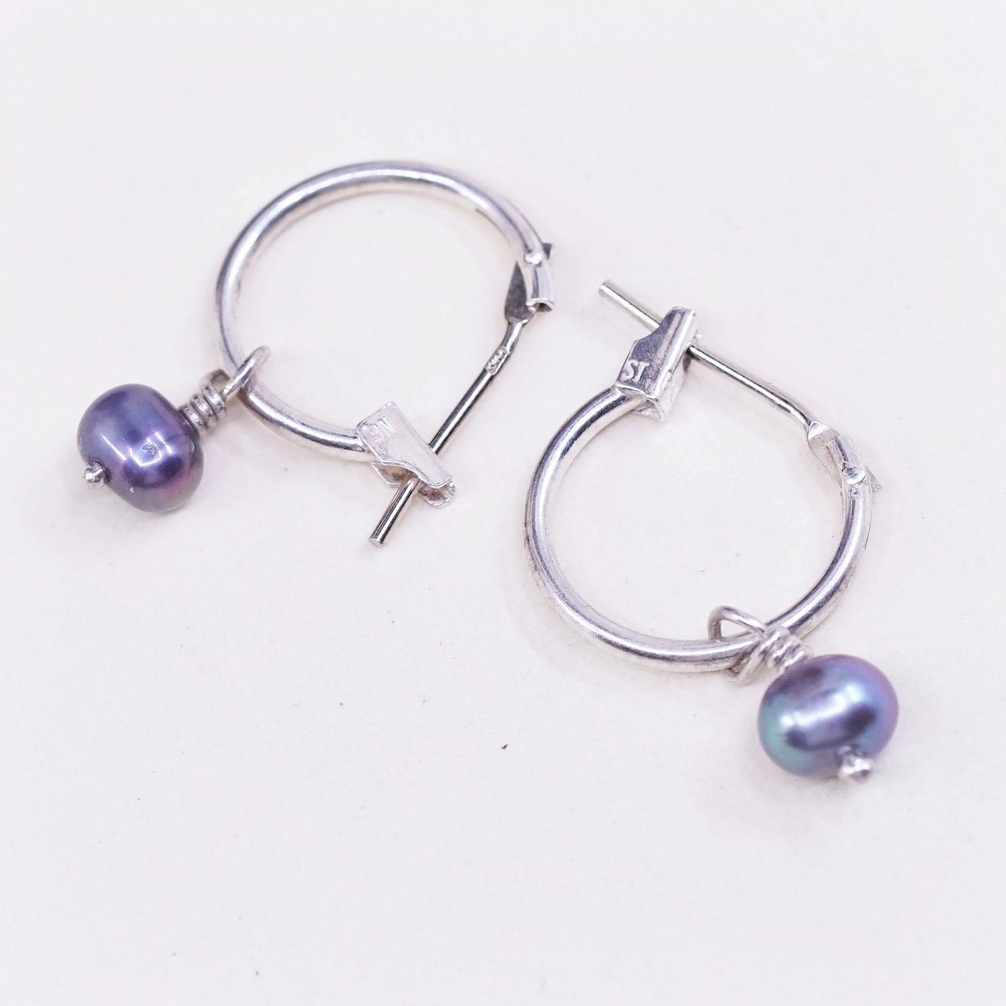 0.5”, vtg sterling 925 silver earrings, minimalist primitive hoops with pearl