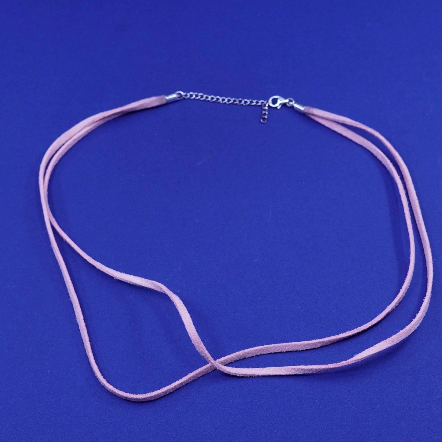 17+1.5”, vintage Sterling 925 Silver clasp with pink Leather Necklace