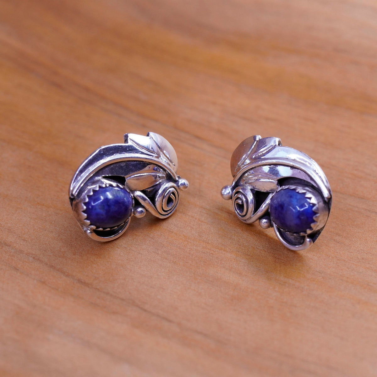Vintage Sterling silver handmade earrings, southwestern 925 studs sodalite leaf