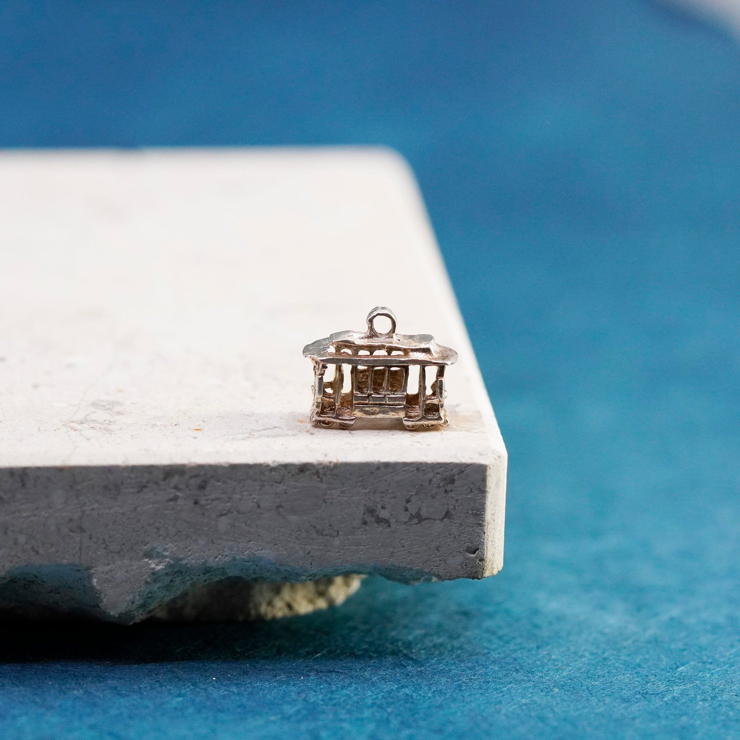 Vintage Sterling silver handmade pendant, 925 cable cart charm