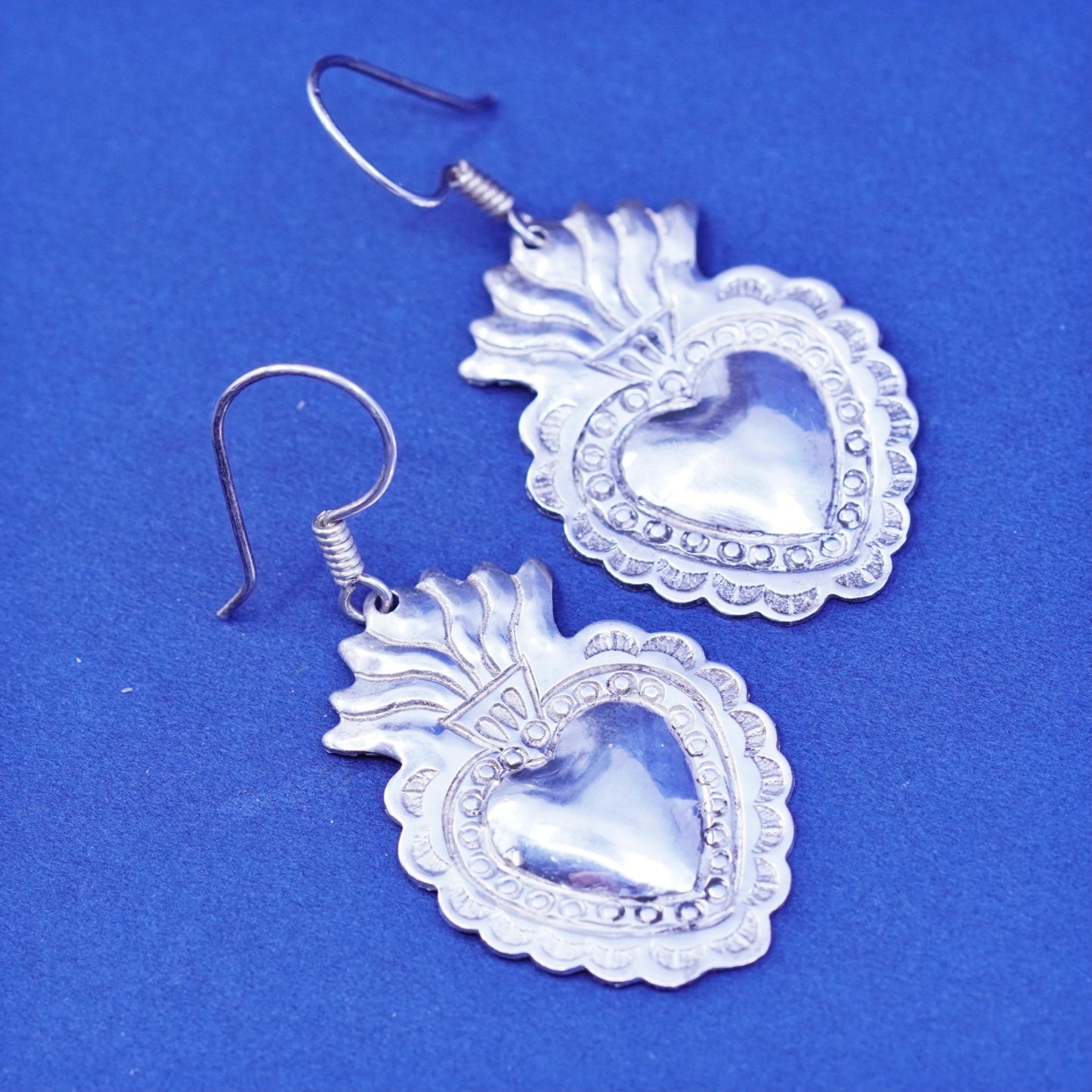 vtg southwestern sterling silver handmade earrings, 925 textured heart dangles