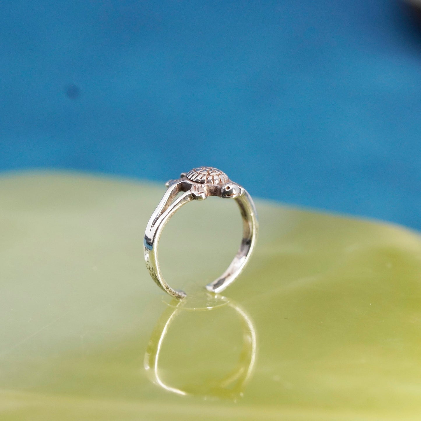 Size 3, vintage Sterling silver handmade ring, 925 turtle ring