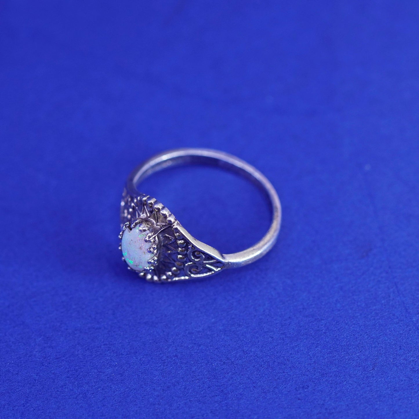Size 7.5, Vintage Sterling 925 silver filigree handmade ring with opal