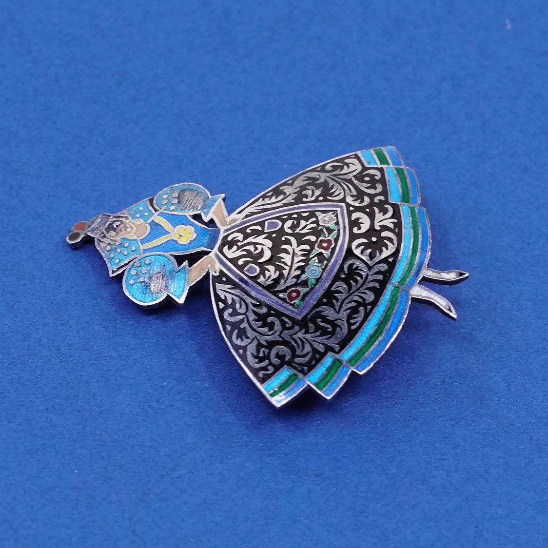 sterling silver Topazio 950 brooch, Portuguese Woman w/ Filigree Dress Peasant