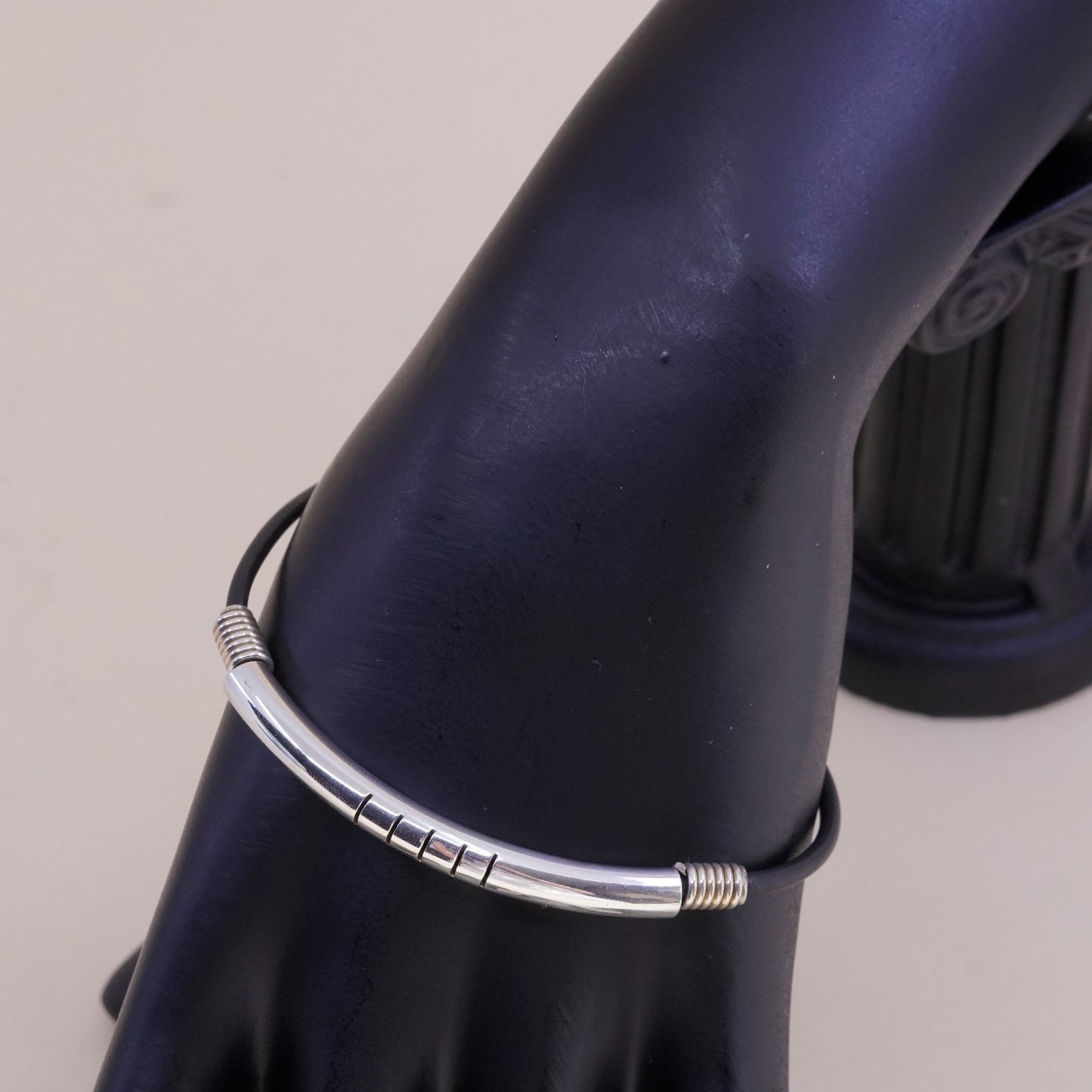 7.25”, Vintage black rubber chain with sterling 925 silver bar