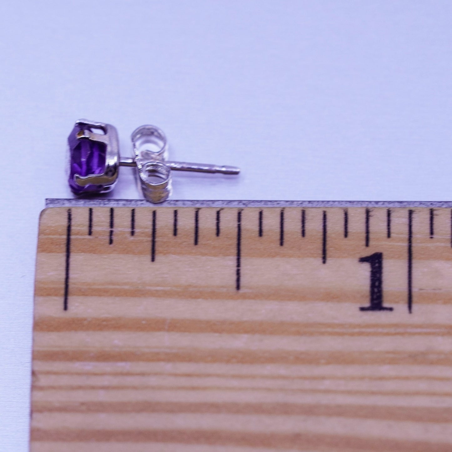 Vintage Sterling 925 silver earrings, studs with heart amethyst