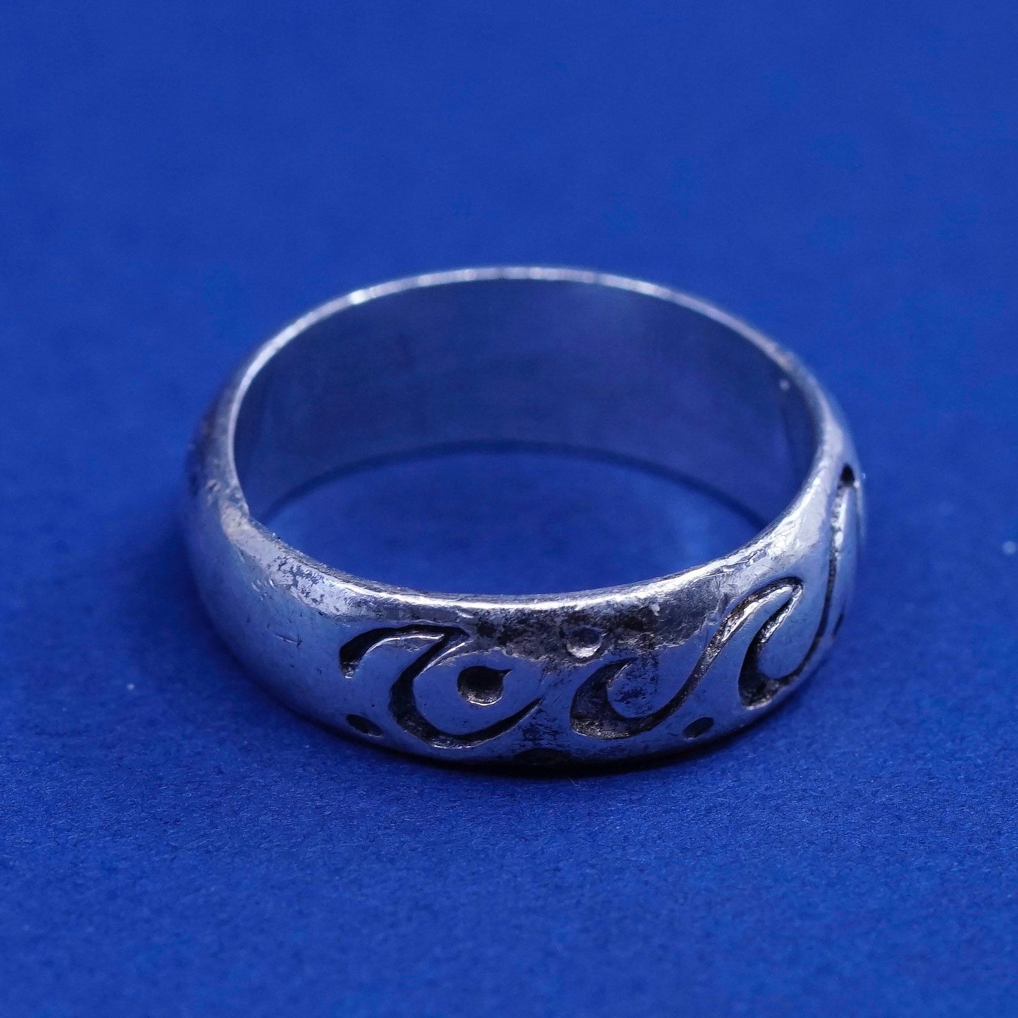 sz 5, vintage Sterling silver handmade ring, hopi 925 band w/ pattern engraved