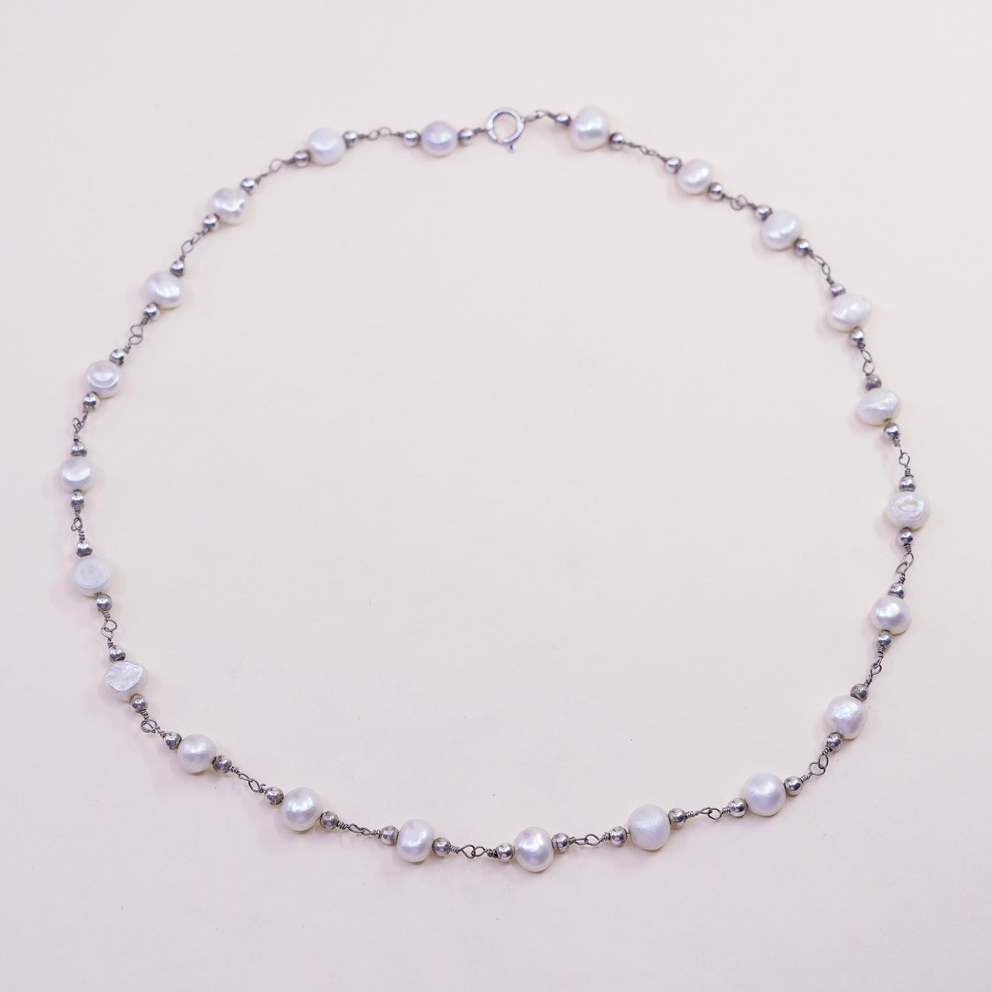 18”, Vintage handmade Sterling 925 silver necklace with pearl beads details