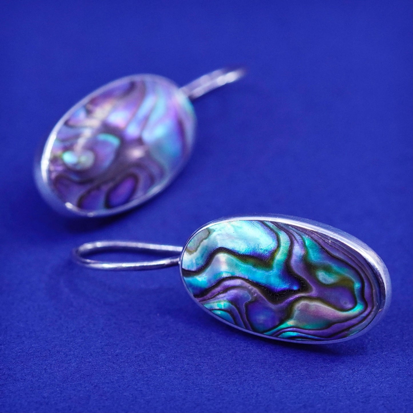 Vintage Sterling 925 silver handmade earrings with oval abalone