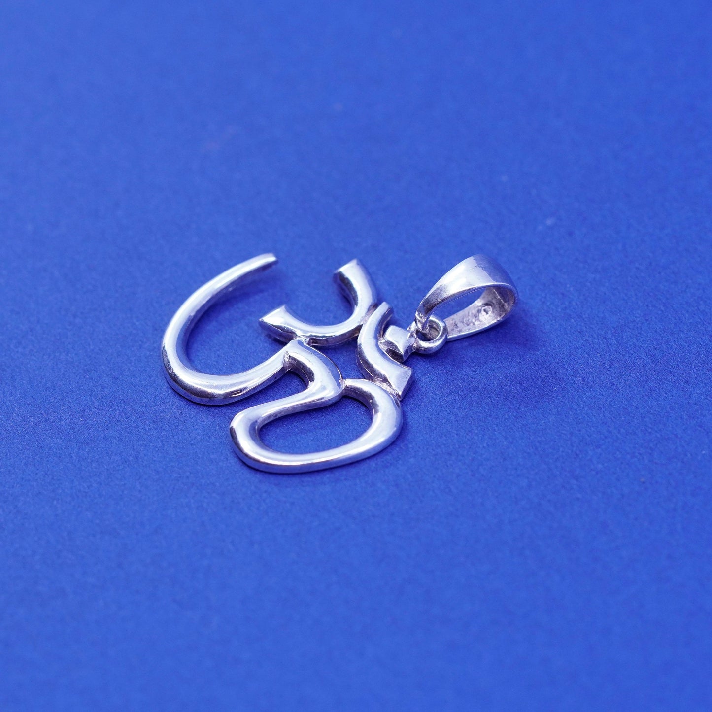 Vintage om aum symbol Native American sterling 925 silver handmade pendant