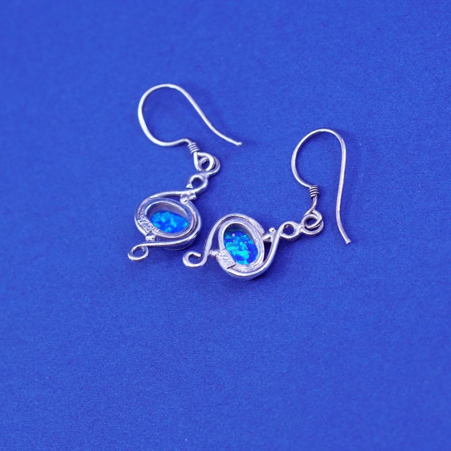Vintage sterling 925 silver handmade earrings with oval fire opal