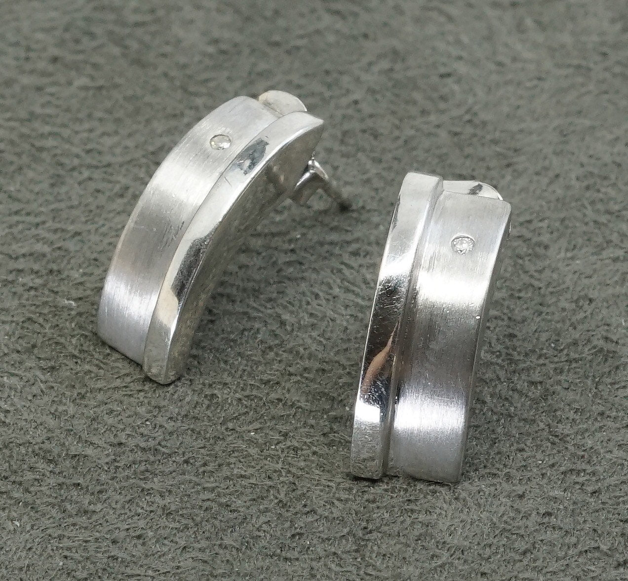 vtg GHA Sterling silver earrings with genuine diamond, modern 925 studs