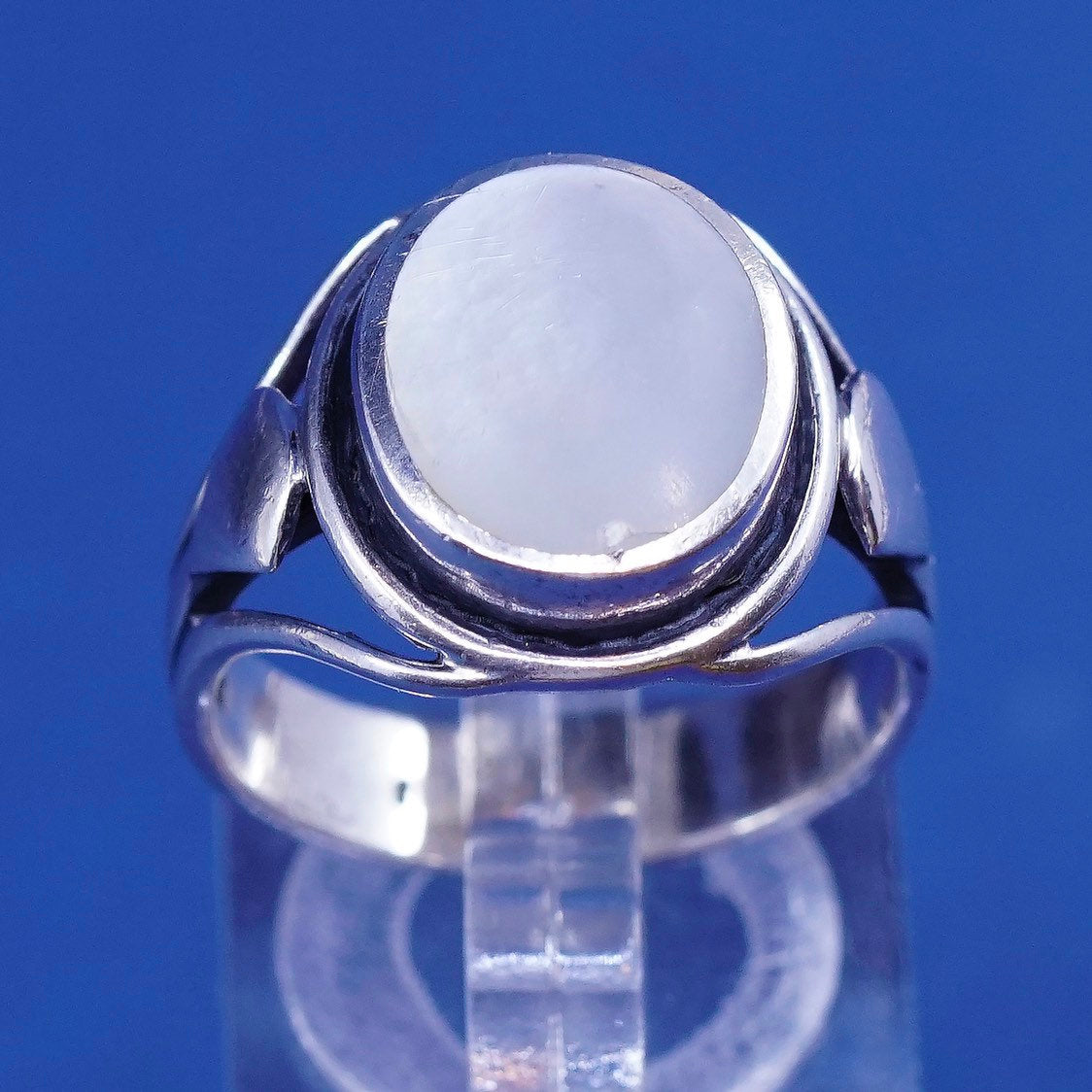sz 8, vtg sterling silver handmade ring, 925 w/ mother of pearl