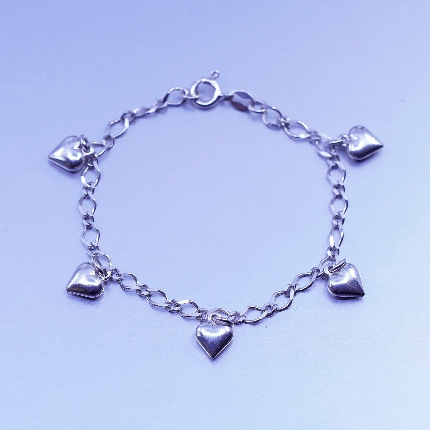 7”, vintage Sterling 925 silver handmade bracelet, figaro chain w/ heart charms