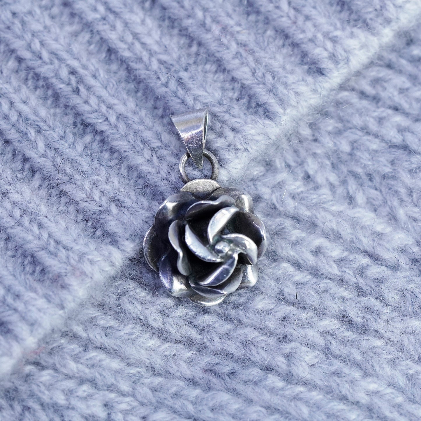 Vintage Mexico sterling 925 silver handmade rose flower pendant