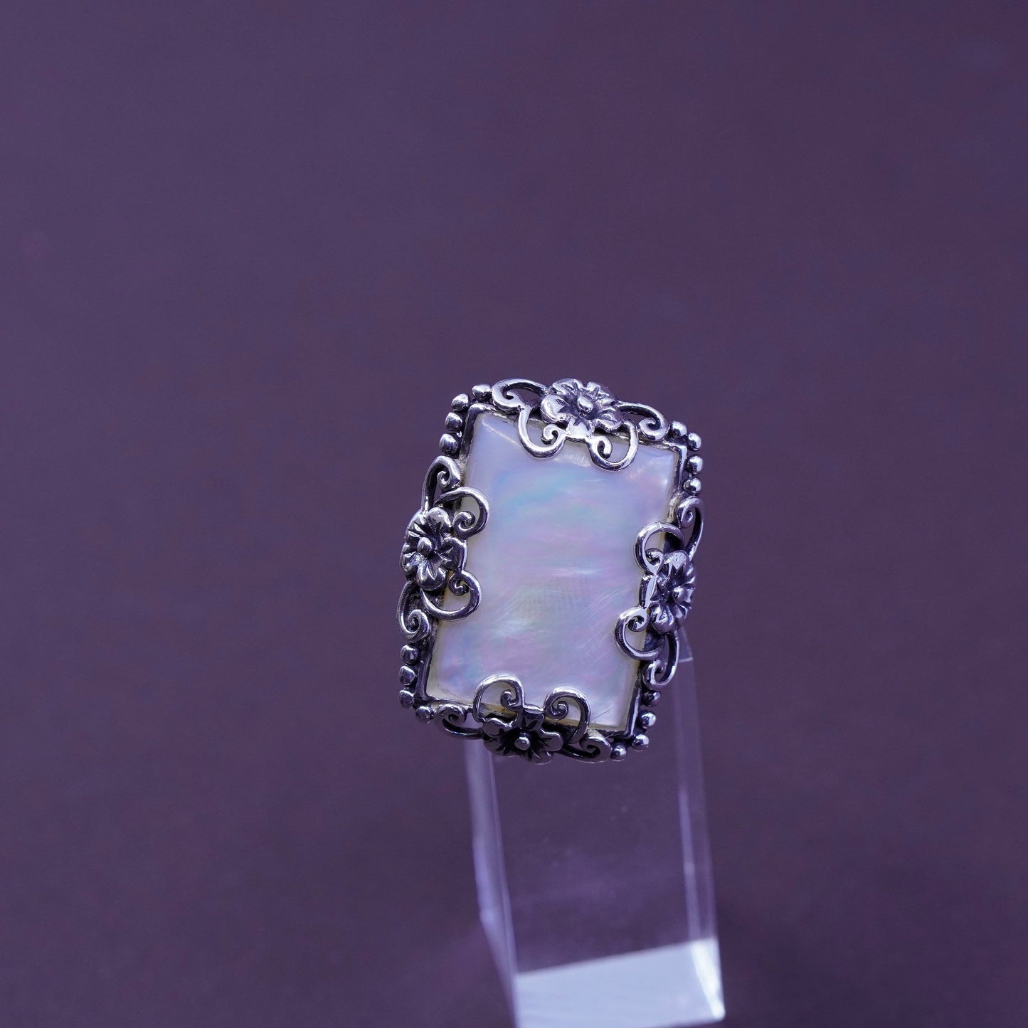Size 6, CFJ Sterling 925 silver handmade ring with mother of pearl and flower