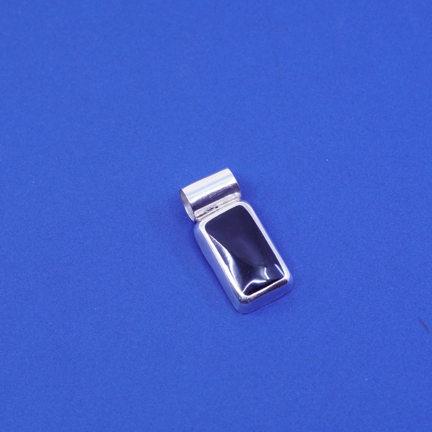 Vintage Mexico Sterling 925 silver handmade pendant with rectangular onyx