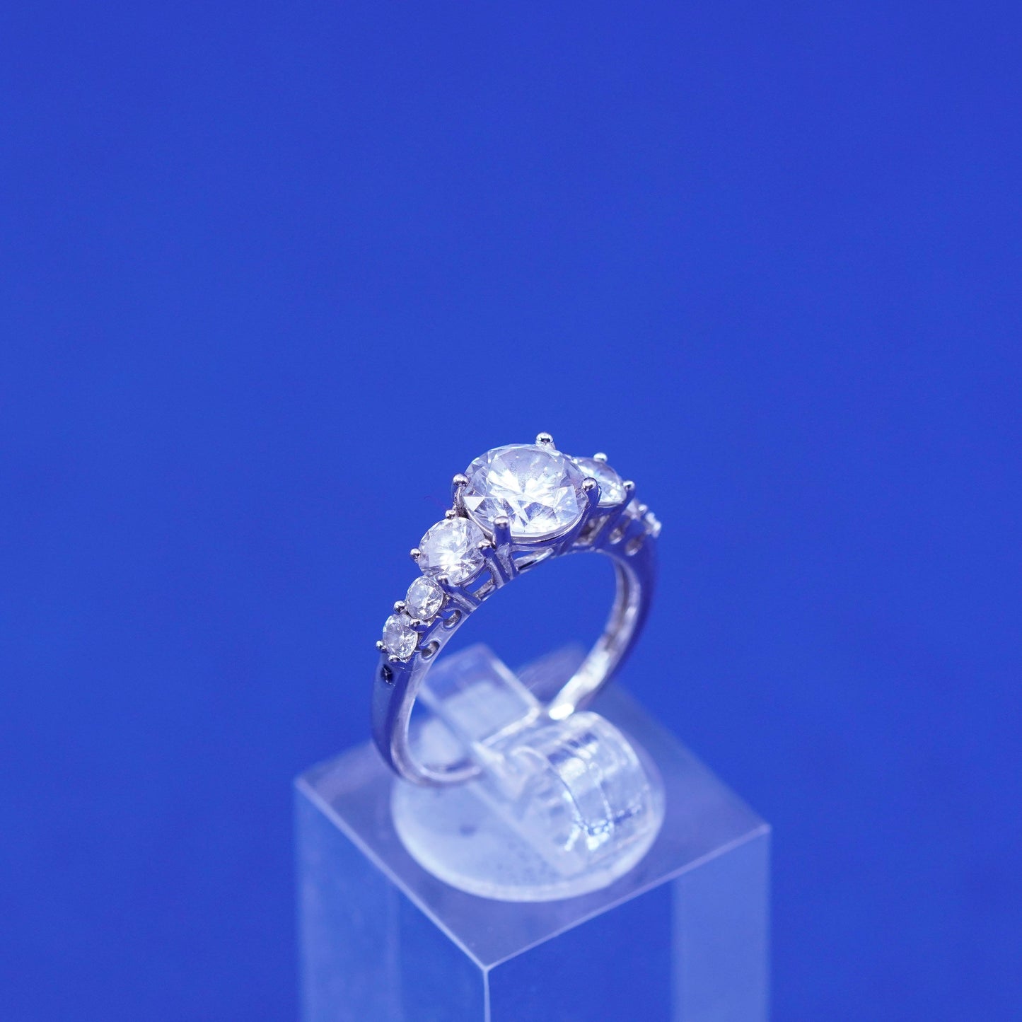 Size 5.25 vintage Sterling 925 silver engagement ring with cz
