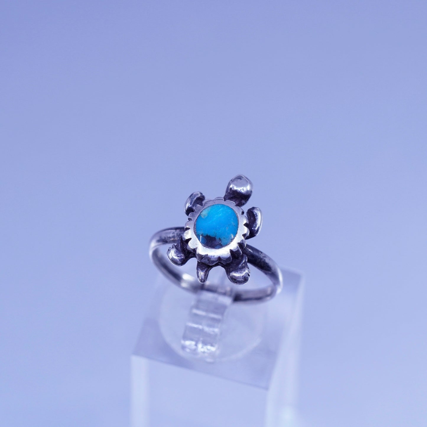 Size 6.5, Native American navajo Sterling 925 silver handmade ring w/ turquoise