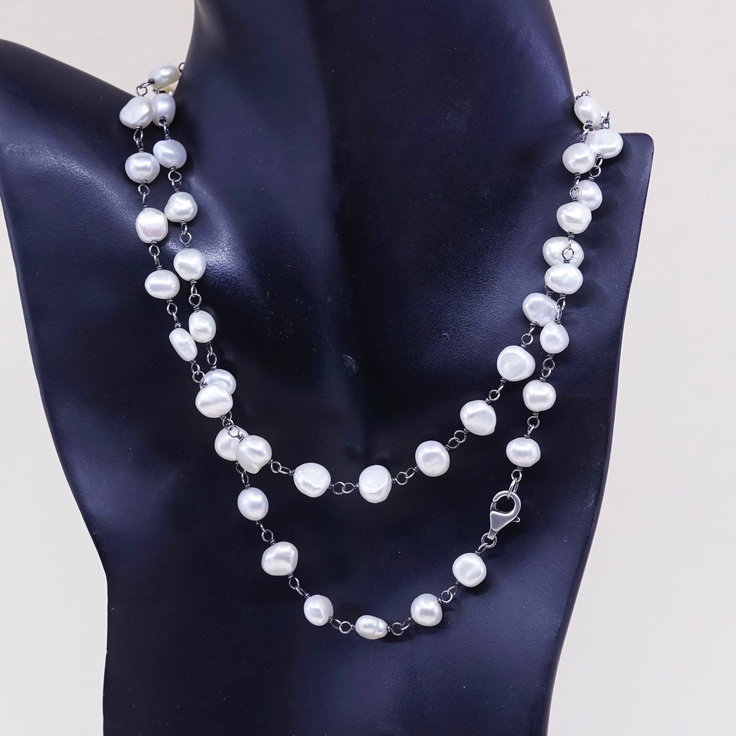 30”, Vintage handmade Sterling silver necklace with pearl beads details