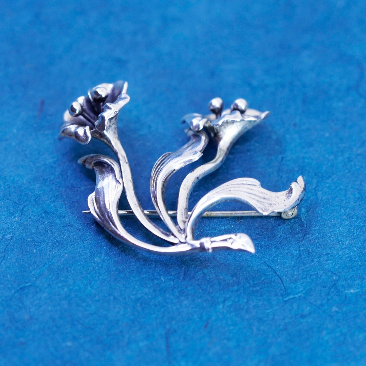 Vintage southwestern Sterling 925 Silver handmade Orchid Flowers Brooch pin