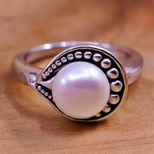 Size 8.25, vintage Sterling 925 silver handmade ring w/ freshwater pearl beads