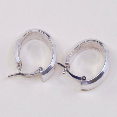 0.75” Vtg JCM sterling silver Ribbed earrings Hoops, stamped 925