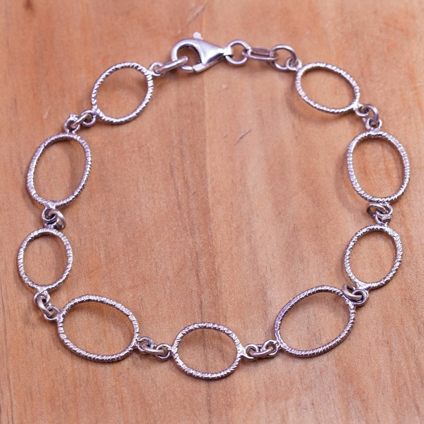 7.5”, vintage Sterling silver handmade bracelet, textured 925 oval links