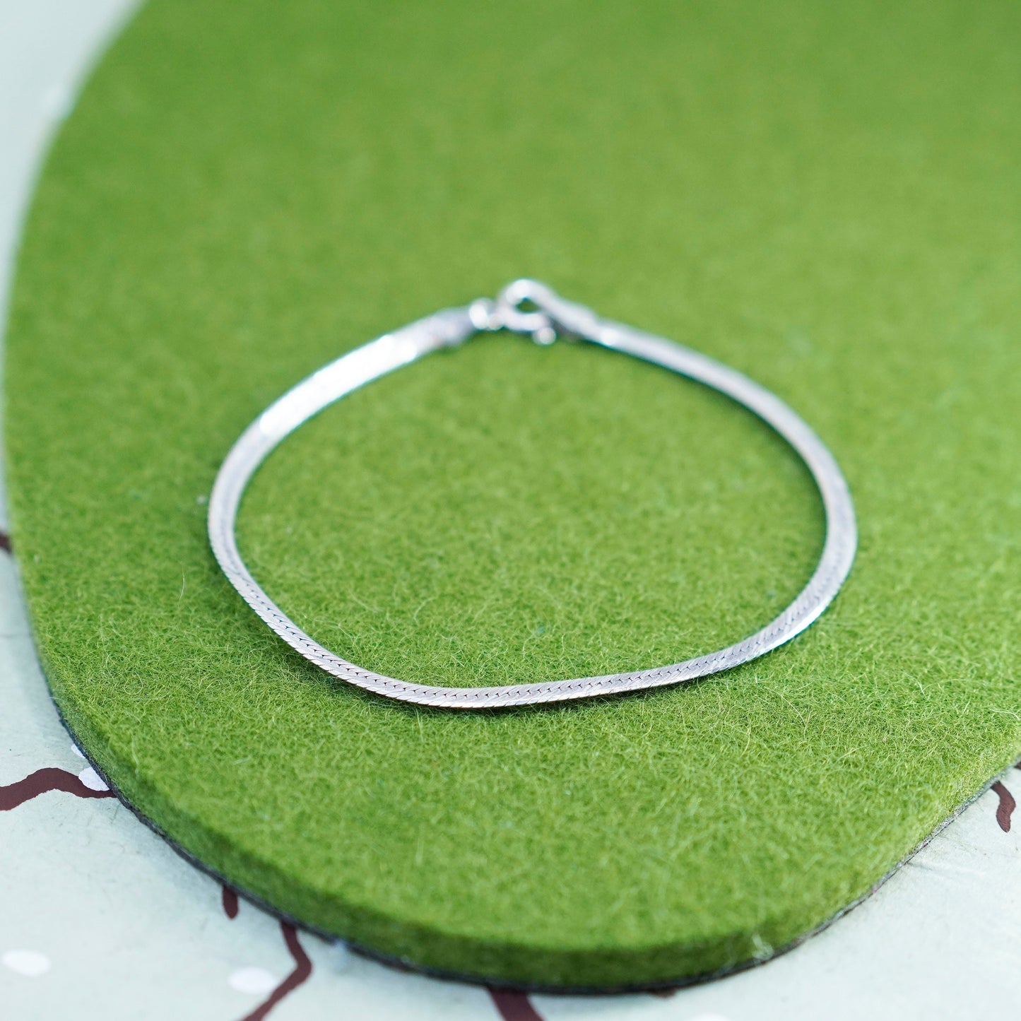 7”, 3mm, Vintage sterling silver bracelet, textured 925 herringbone chain