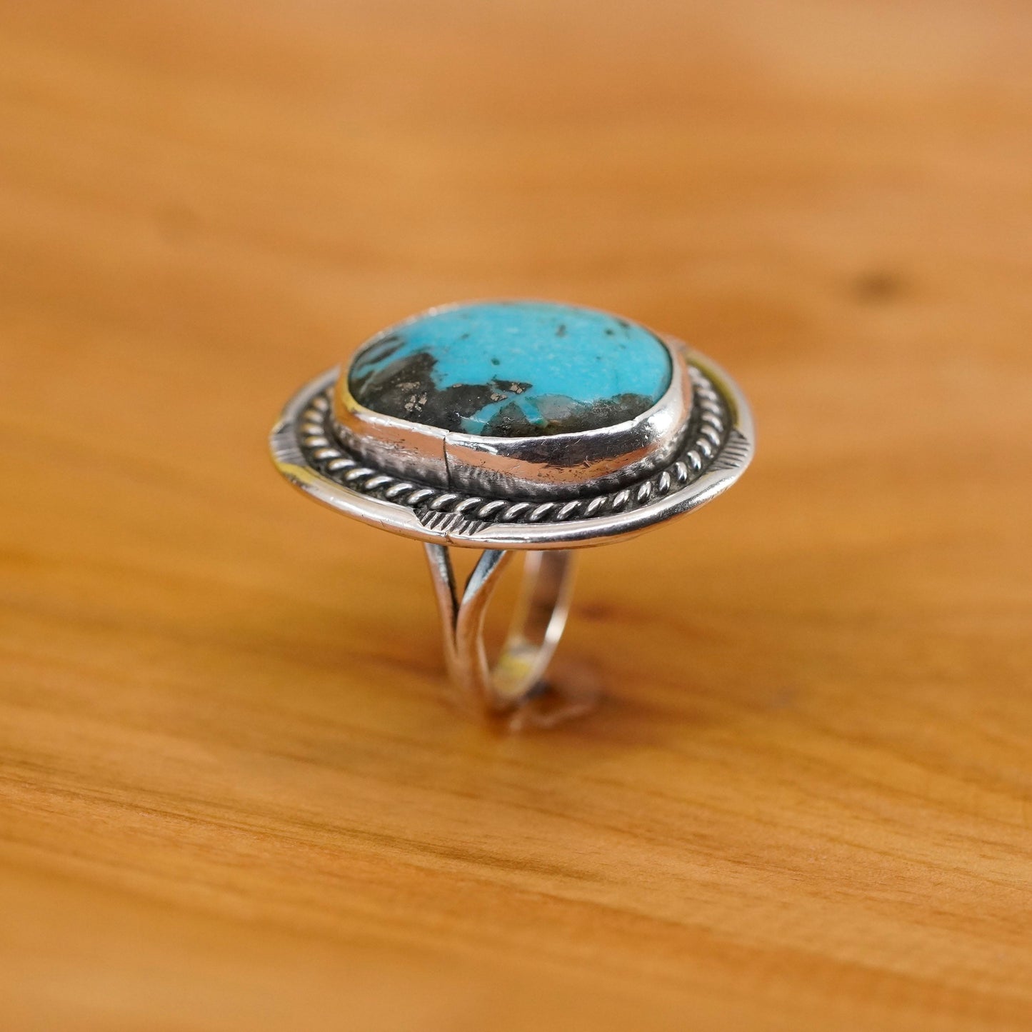Size 5, Sterling 925 silver ring, Native American, Navajo creek turquoise