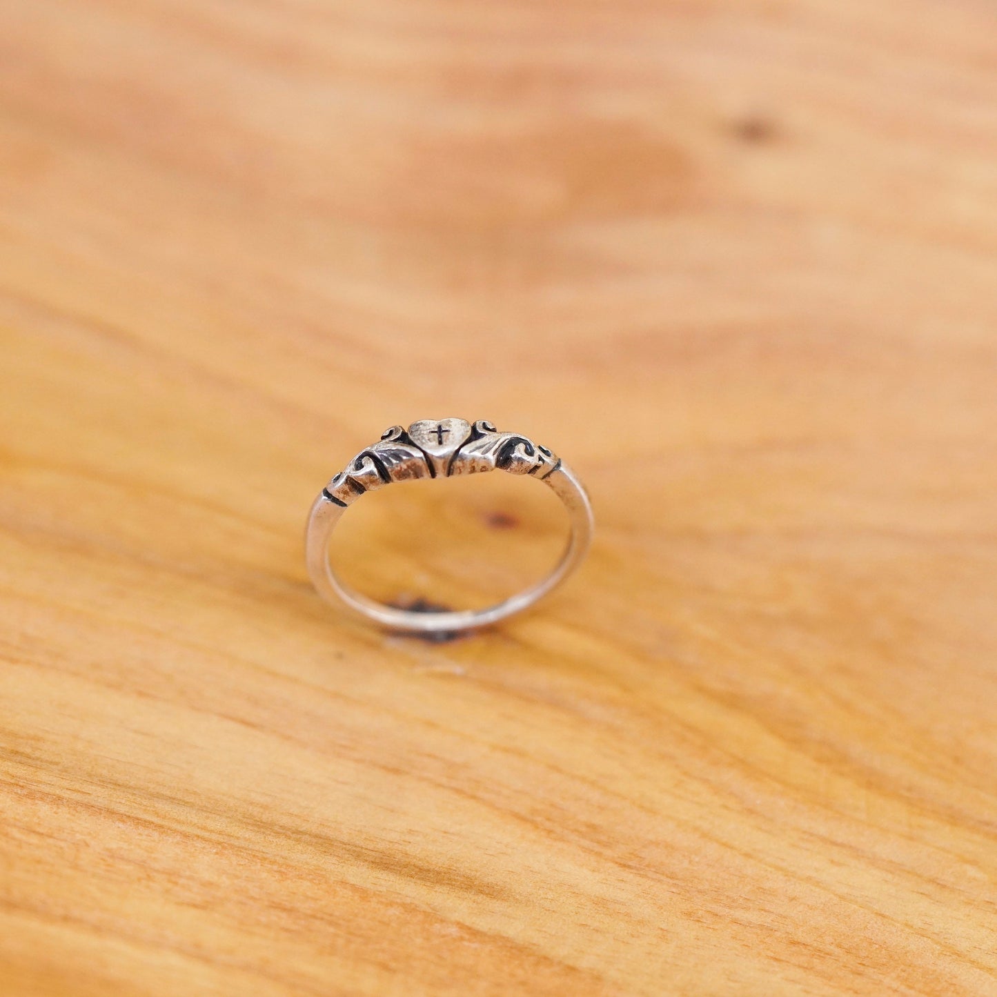 Size 6, vtg Sterling silver handmade ring, 925 stackable band with heart cross