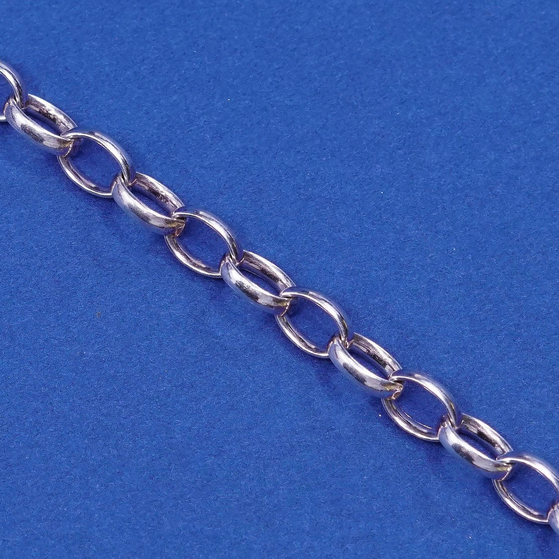 6.5", 5mm, Thomas soba Sterling silver bracelet, 925 chain w/ circle charm