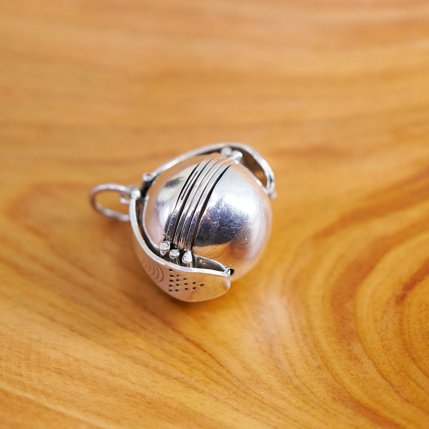 1”, 1940s taxco sterling silver handmade pendant, Mexico 925 photo locket ball