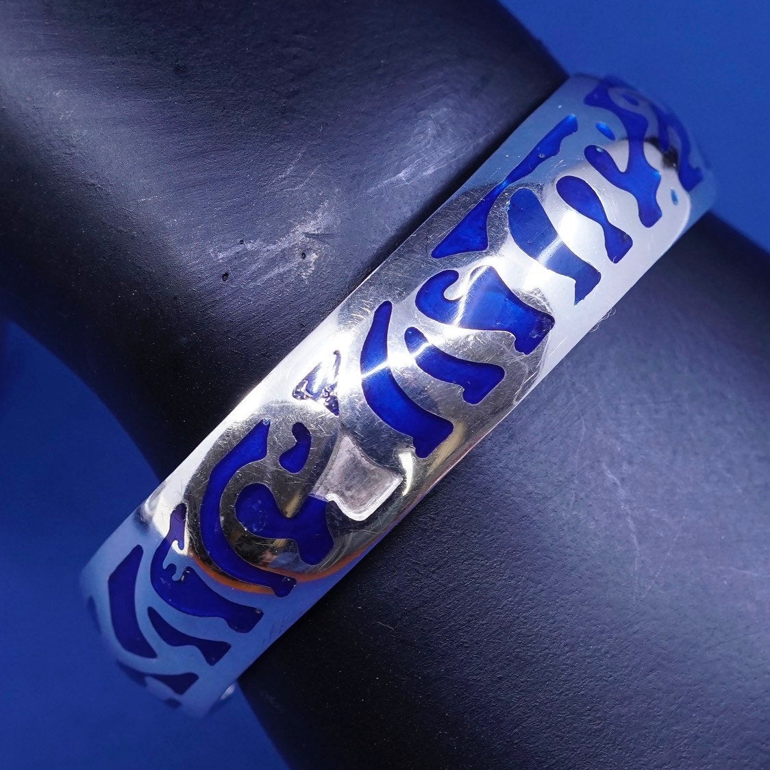 7", vtg Sterling silver handmade bracelet, 925 cuff w/ blue enamel