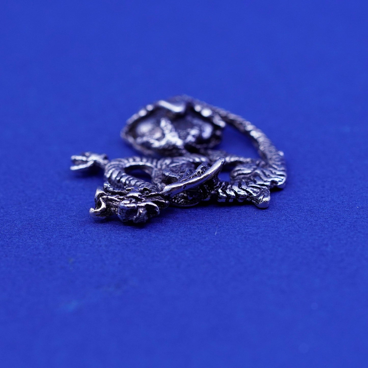 Vintage new leaf sterling silver handmade pendant, 925 dragon charm