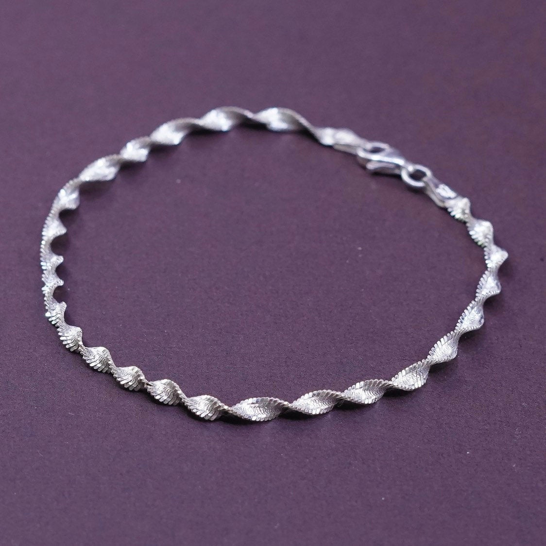 7.25, 3mm, Sterling silver twisted herringbone bracelet, Italy 925 chain