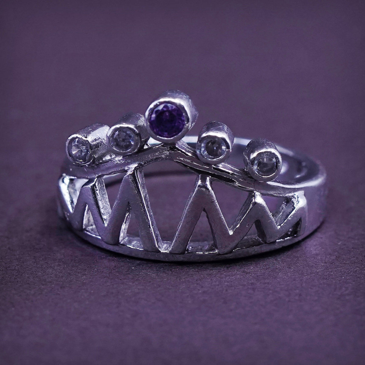 Size 7.75, Vintage Sterling 925 silver handmade crown Ring w/ amethyst and Cz